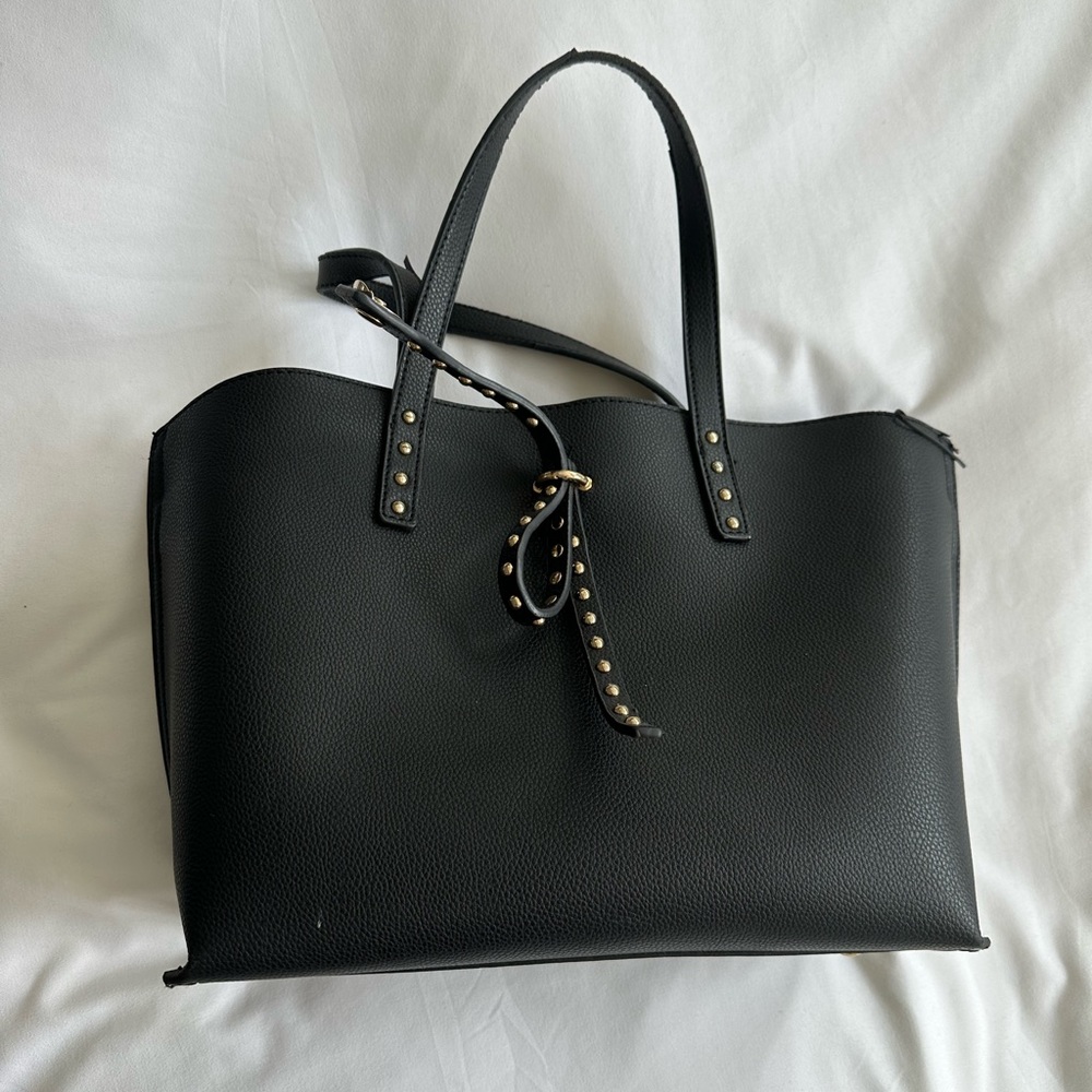 black purse